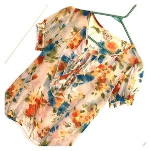 Flowy top with ruffles